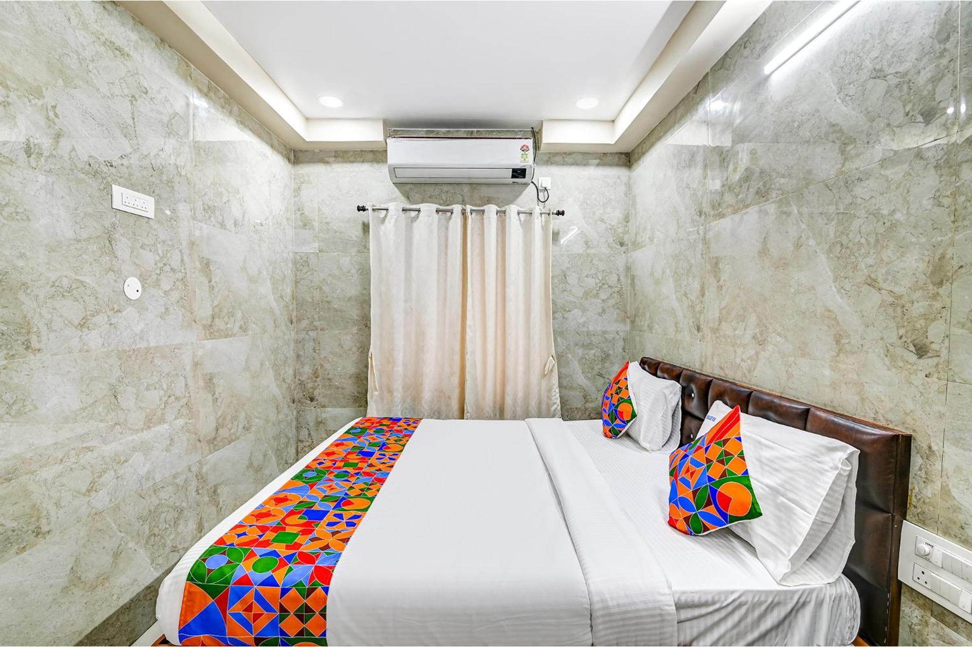 Fabhotel Srinivasa Guest House Тирупати Экстерьер фото
